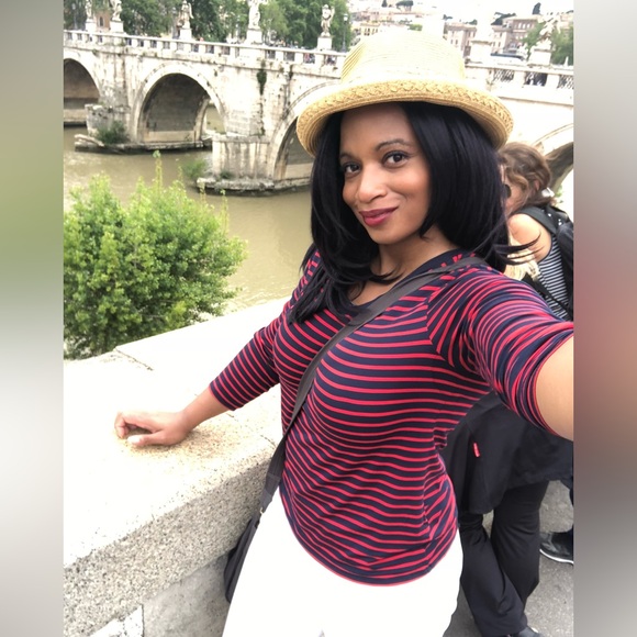 Meet your Posher, Kris - Picture 17 of 17